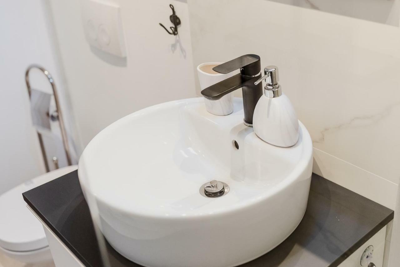 Ultracentral Apartment Kluż-Napoka Zewnętrze zdjęcie